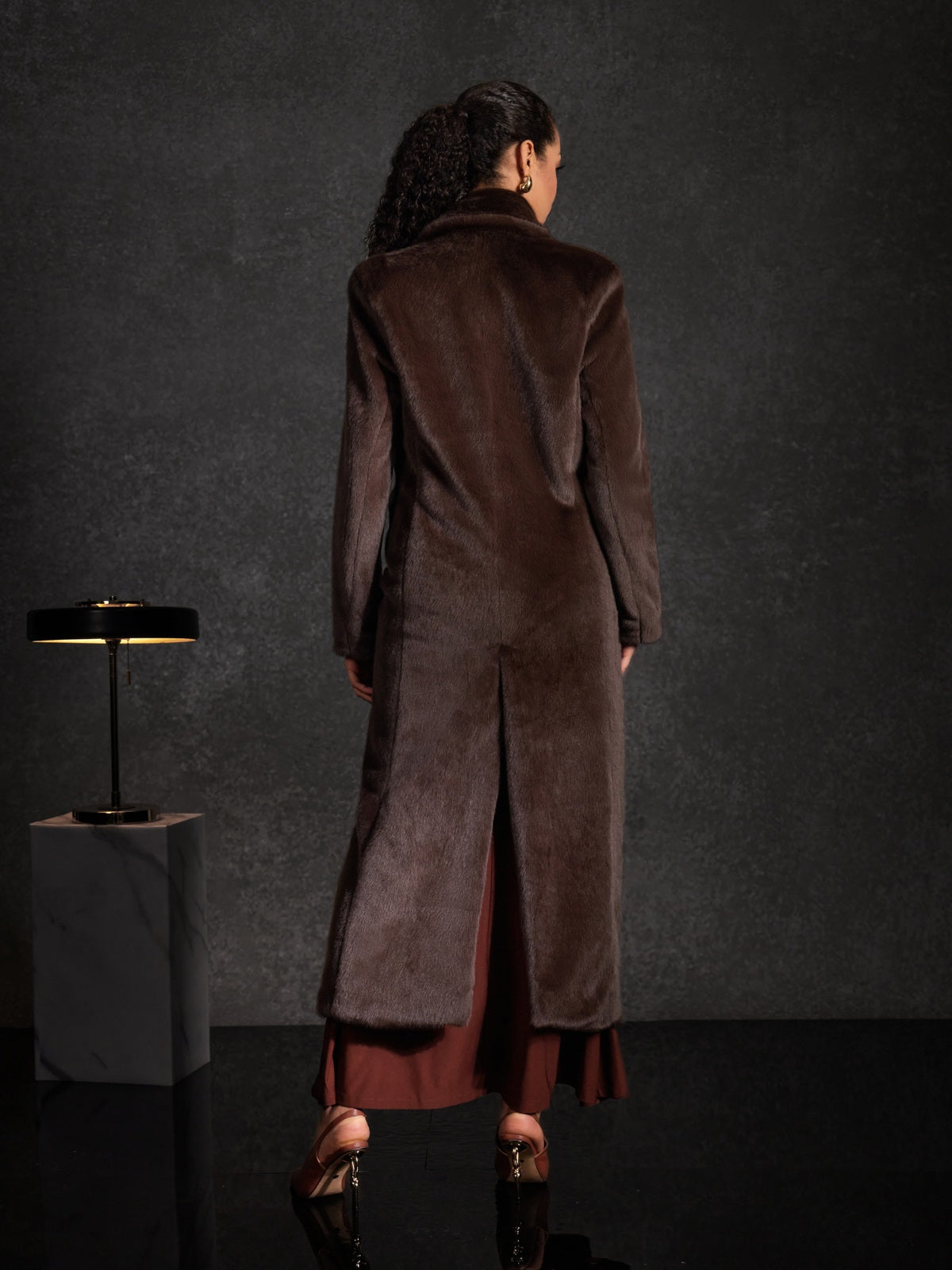 Abrigo de Pelo Sintético