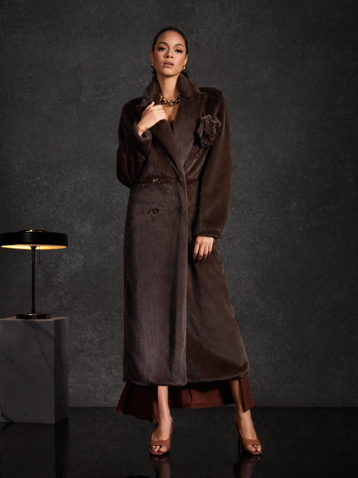 Abrigo de Pelo Sintético