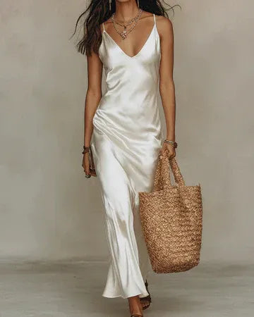 Parisienne™️ - Vestido midi de satén con suéter